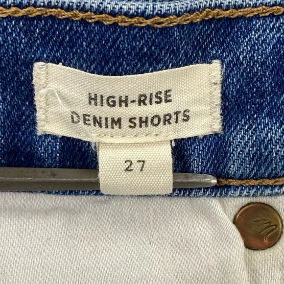 Madewell High-Rise Denim Shorts in Burke Wash: Button-Front EditionSize:27